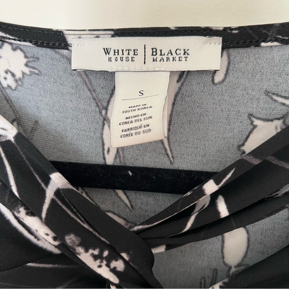White House Black Market Black White Floral Long Sleeve Blouse knot neck small - Picture 3 of 6